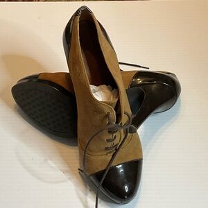 ANTONIO MELANI Two-Tone Suede and Patent Lace-Up Heeled Boots - Brown/Black